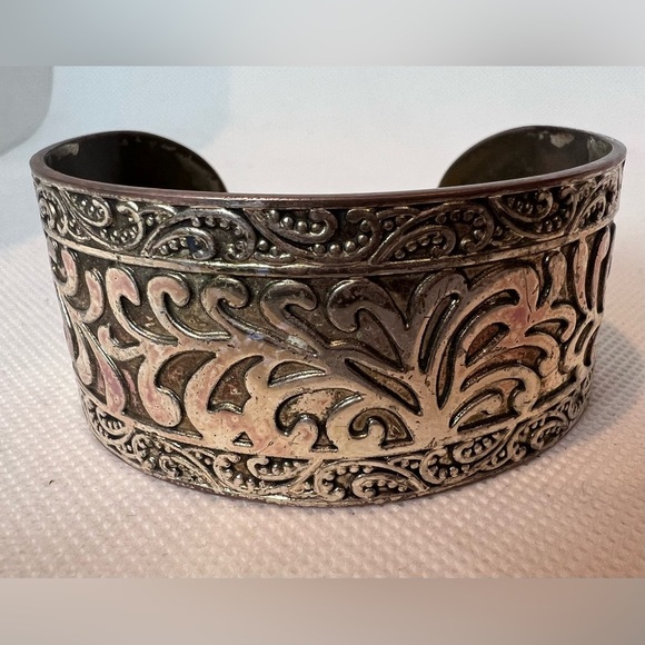 Premier Designs | Monte Carlo cuff bracelet - Picture 6 of 11